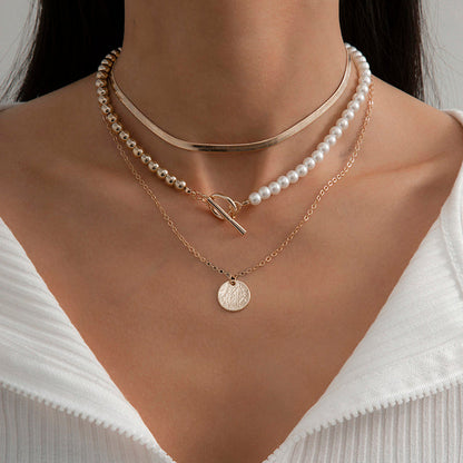 Goth Baroque Pearl Coin Portrait Pendant Necklace for Women Vintage Multi Layer Link Chain Necklace Punk Aesthetic Jewelry 2025